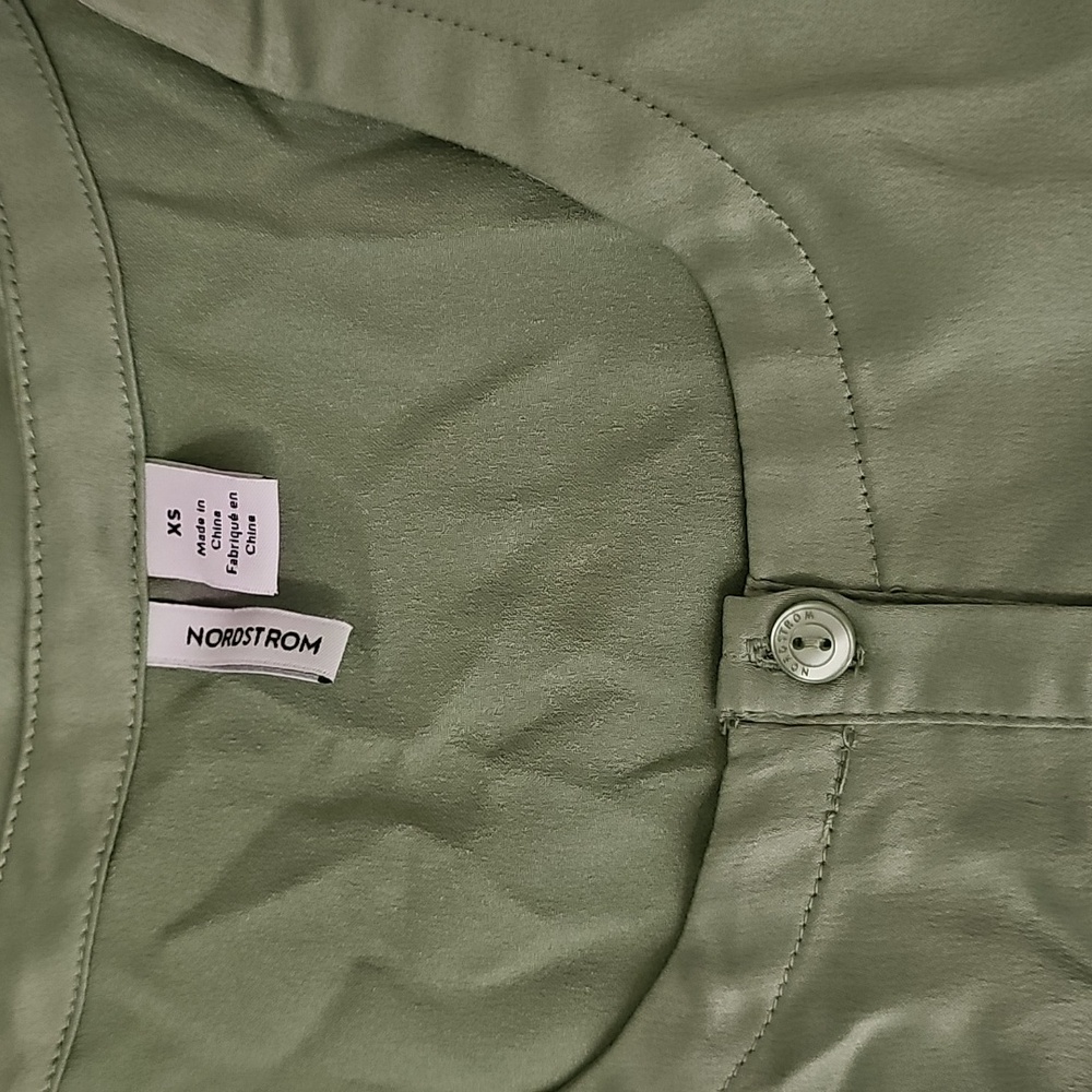 Nordstrom Women's Sage Green Satin-Effect 2 Piece Pajama/Lounge Set Size XS - Picture 7 of 12
